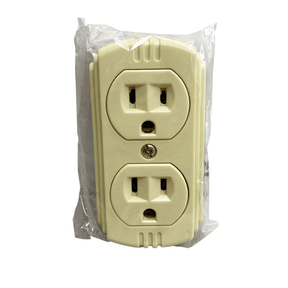 3 PIN SURFACE PLUG - GRAHAMS HARDWARE