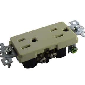 DECORA PLUG 3 PIN IVORY - GRAHAMS HARDWARE